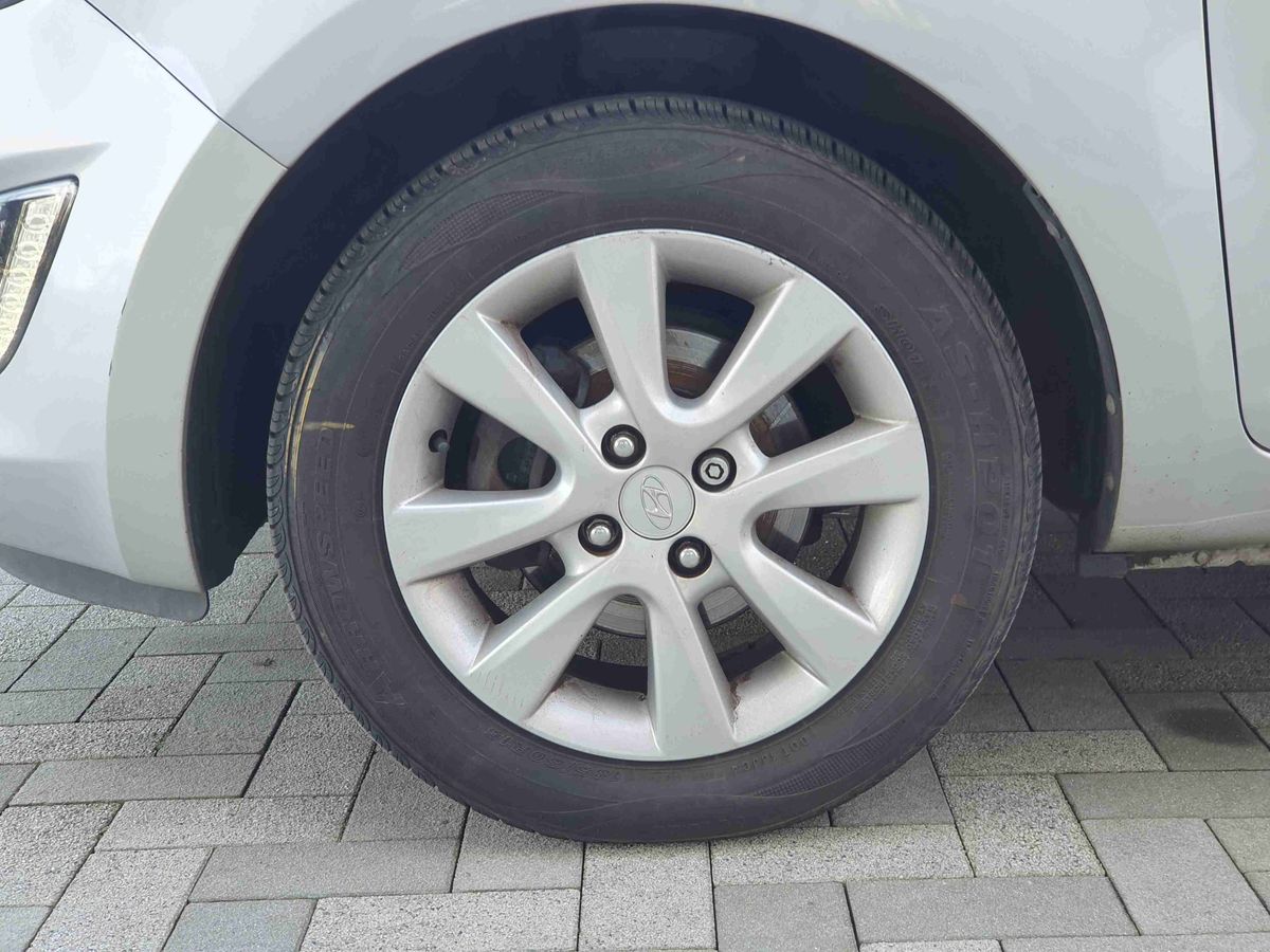 Used Hyundai i20 2013 for sale - 77739910: Photo 9