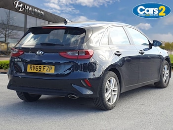 Used Kia Ceed 2019 for sale - 75902080: Photo