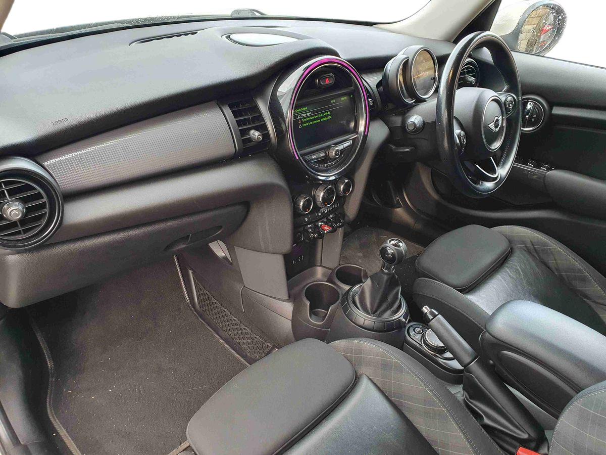 Used MINI Hatch 2016 for sale - 76623523: Photo 15