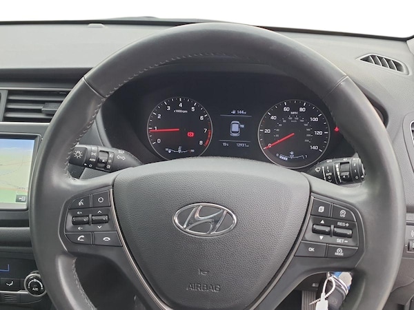 Used Hyundai i20 2018 for sale - 76204021: Photo 13