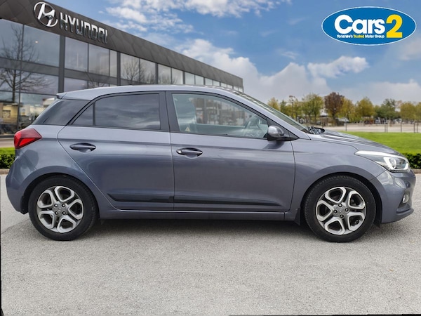 Used Hyundai i20 2018 for sale - 76204021: Photo 2