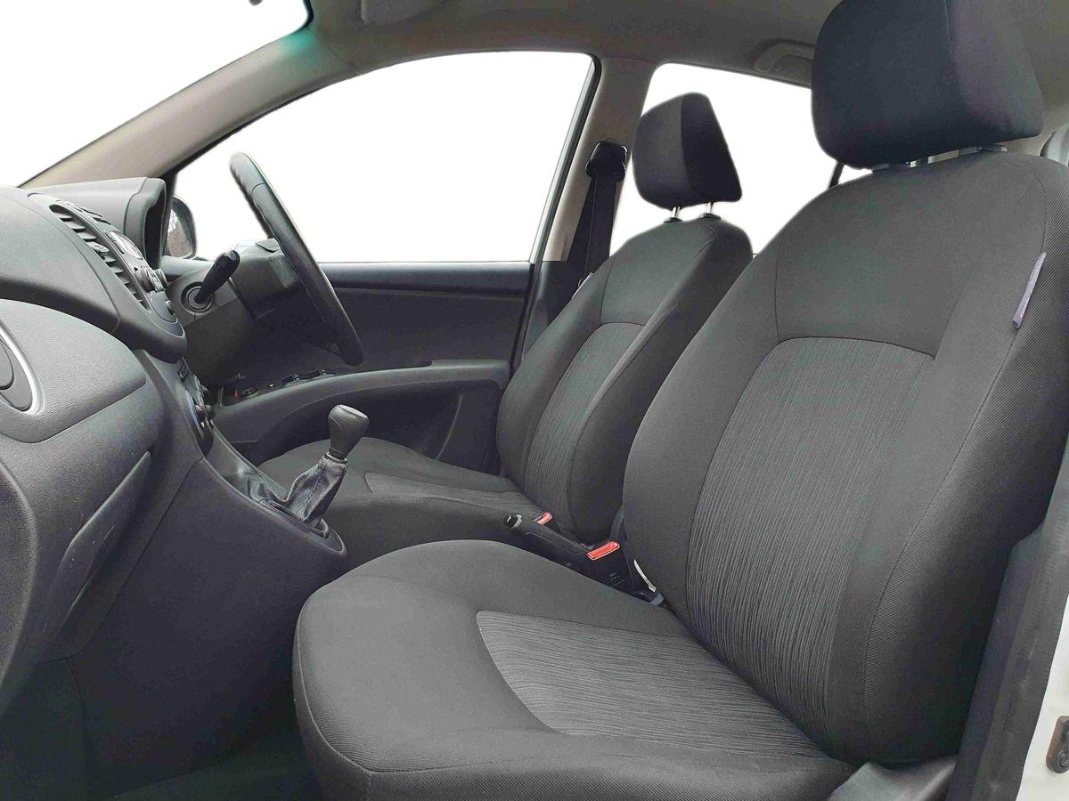 Used Hyundai i10 2013 for sale - 76826617: Photo 16