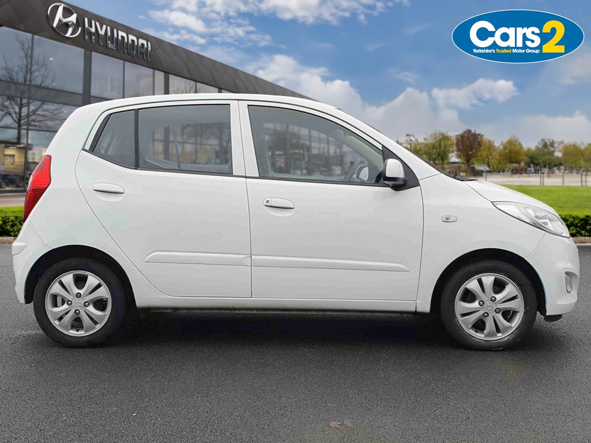 Used Hyundai i10 2013 for sale - 76826617: Photo 2