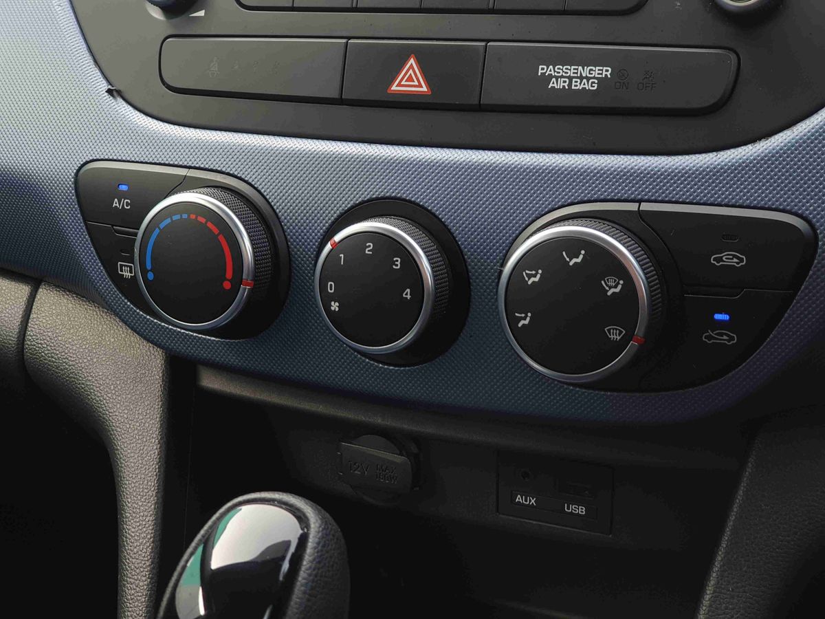 Used Hyundai i10 2016 for sale - 77588461: Photo 20