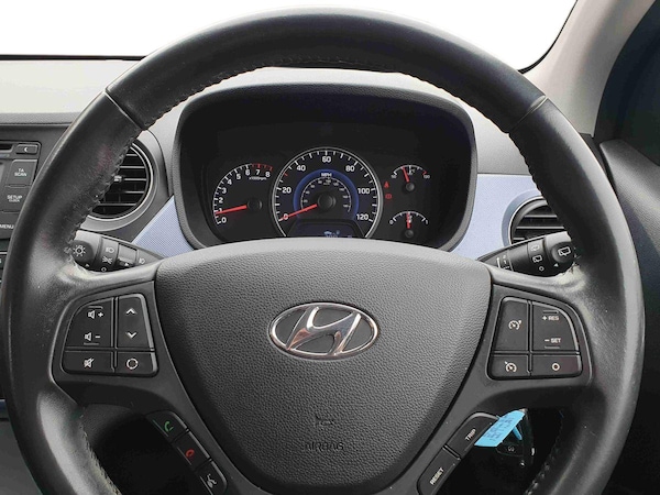 Used Hyundai i10 2014 for sale - 76297670: Photo 13