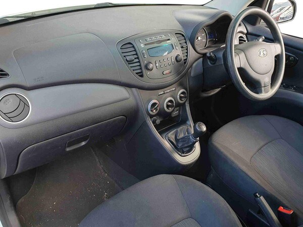 Used Hyundai i10 2013 for sale - 75980125: Photo 15