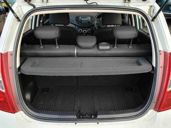 Used Hyundai i10 2013 for sale - 75980125: Photo 18