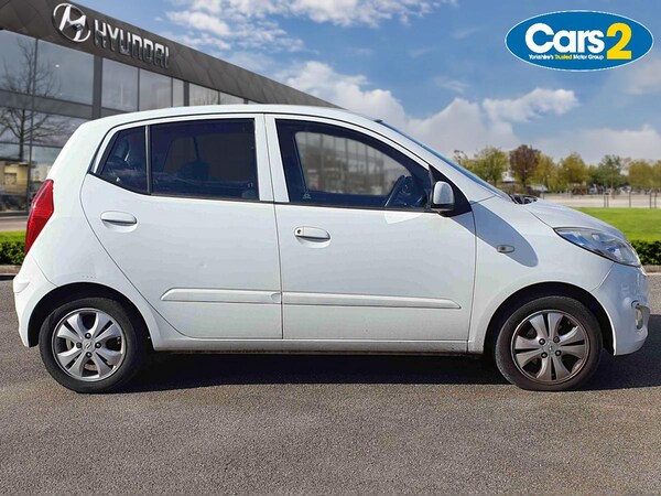 Used Hyundai i10 2013 for sale - 75980125: Photo 2