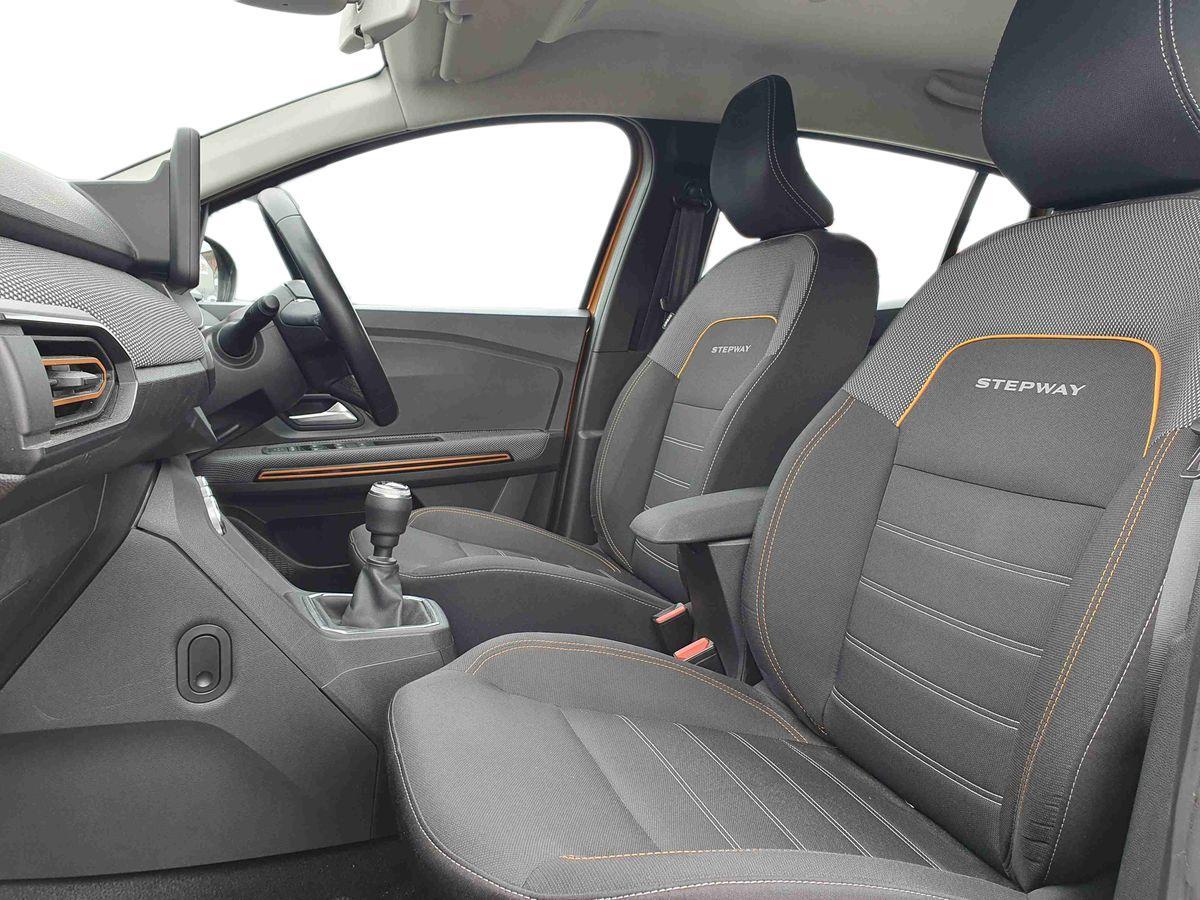 Used Dacia Sandero Stepway 2021 for sale - 76647936: Photo 16