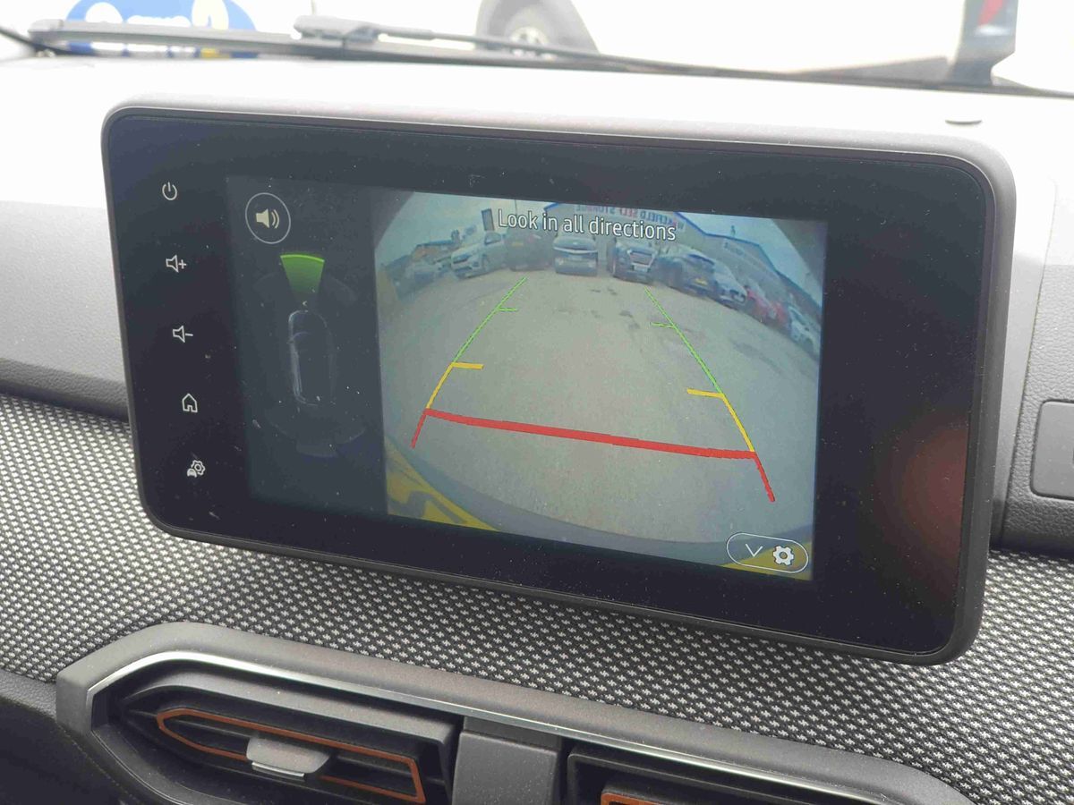 Used Dacia Sandero Stepway 2021 for sale - 76647936: Photo 20