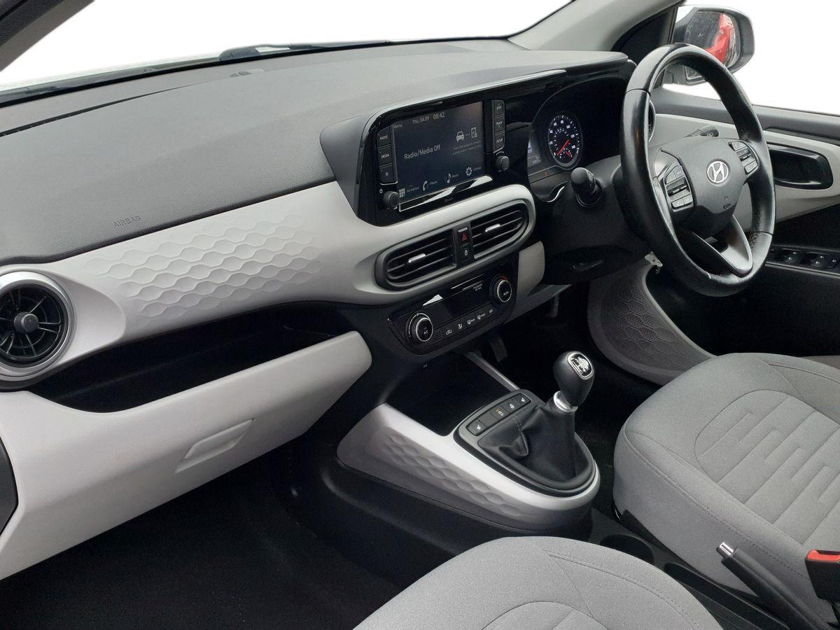 Used Hyundai i10 2022 for sale - 76647930: Photo 15