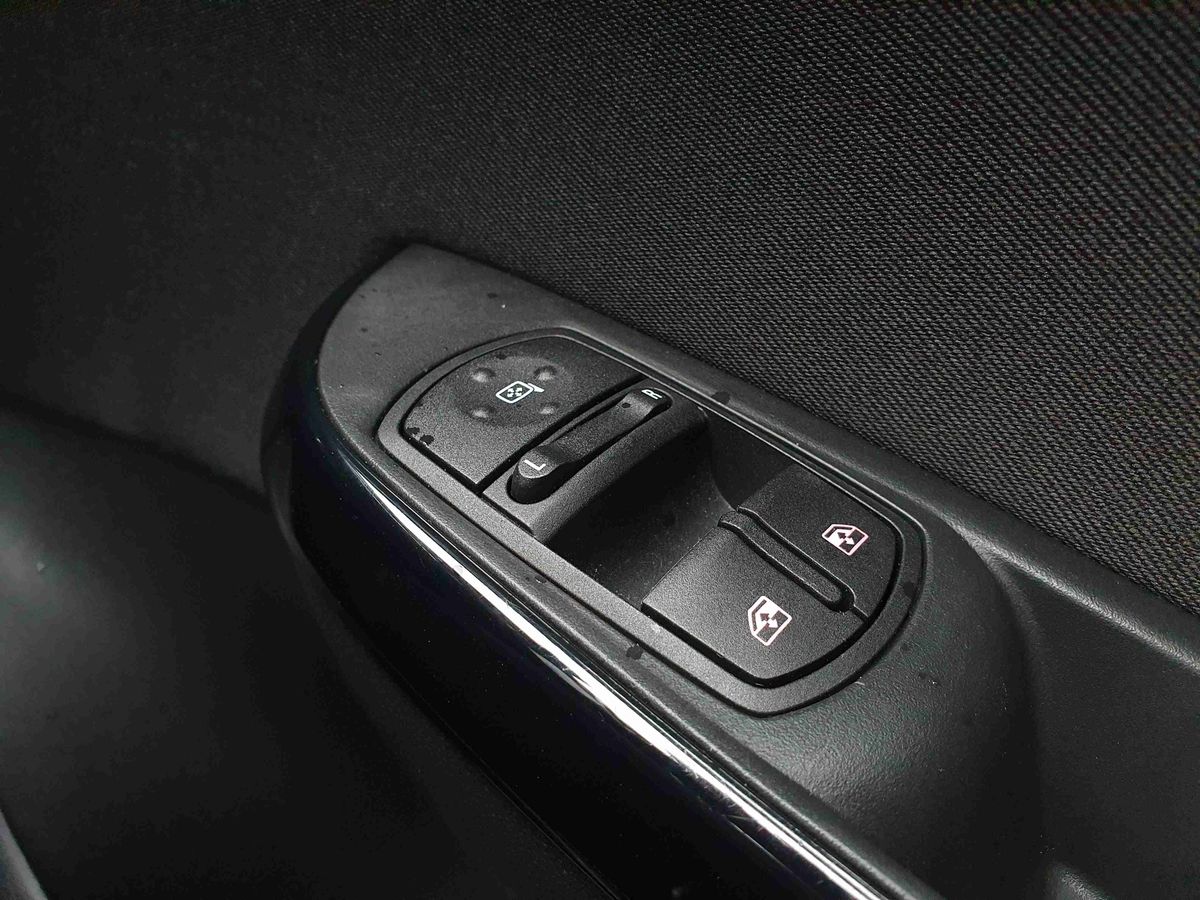 Used Vauxhall Corsa 2018 for sale - 76826588: Photo 24