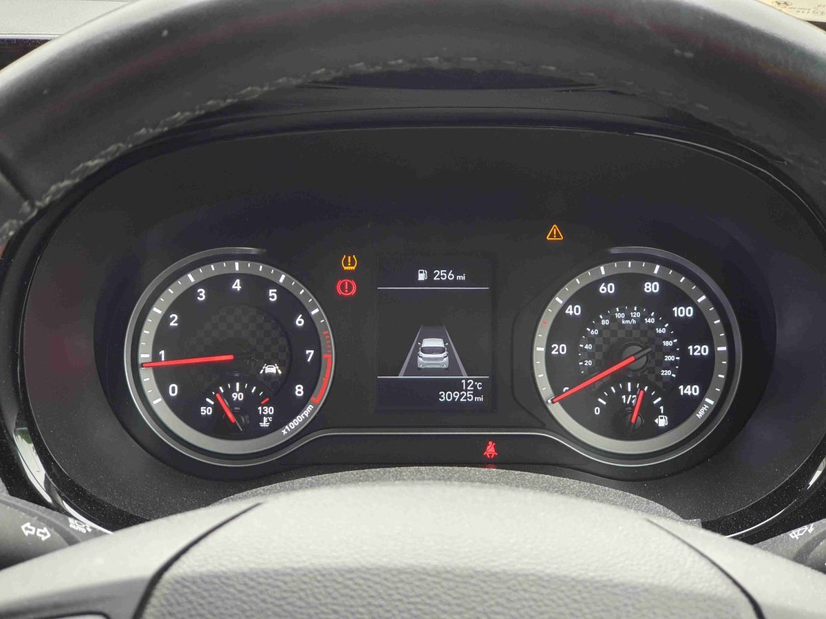 Used Hyundai i10 2021 for sale - 76474879: Photo 14