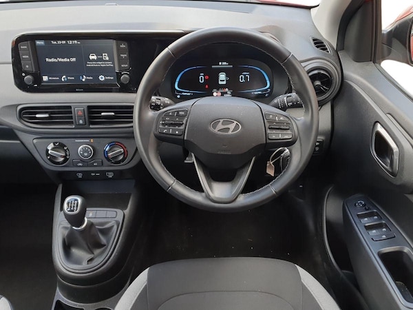 Used Hyundai i10 2023 for sale - 76044173: Photo 12