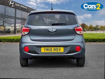 Used Hyundai i10 2018 for sale - 79627489: Photo