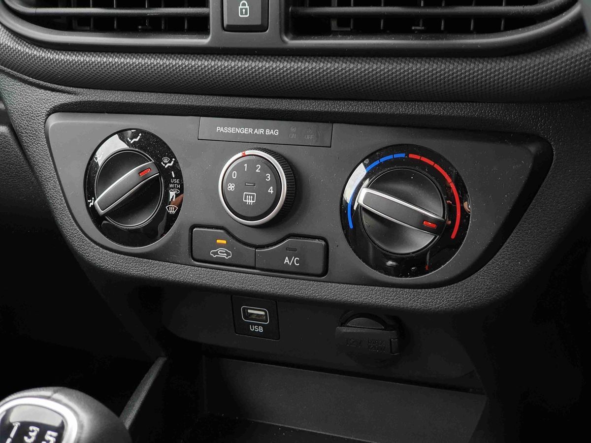 Used Hyundai i10 2022 for sale - 76684342: Photo 24