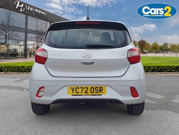 Used Hyundai i10 2022 for sale - 76684342: Photo