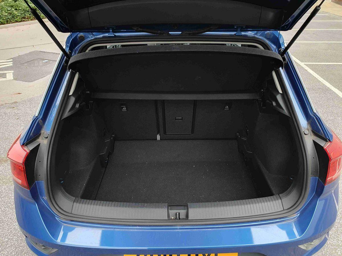 Used Volkswagen T-Roc 2019 for sale - 76684340: Photo 18