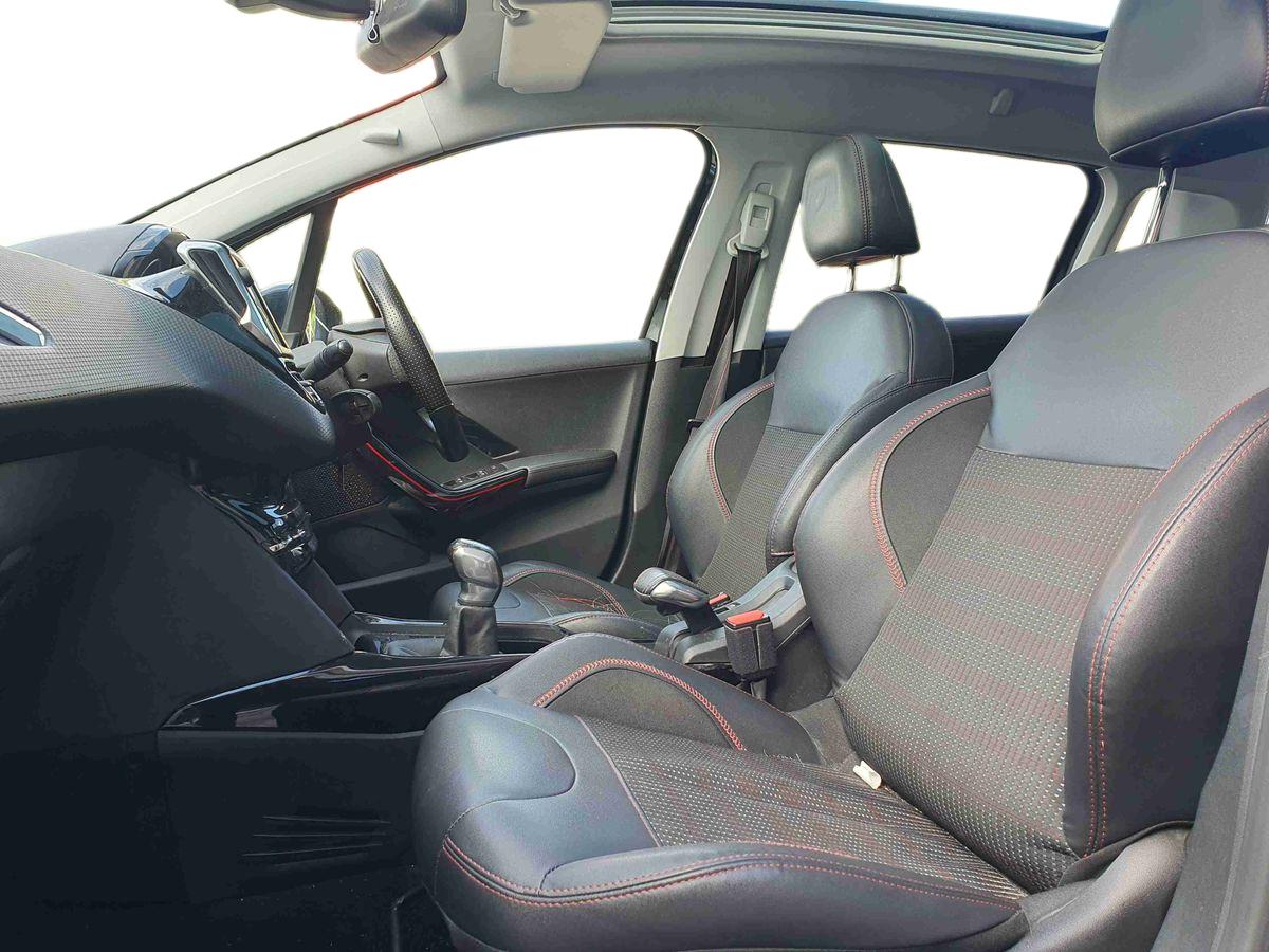 Used Peugeot 2008 2017 for sale - 76124721: Photo 16