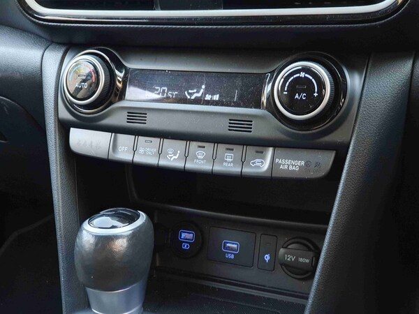 Used Hyundai KONA 2020 for sale - 76124315: Photo 23