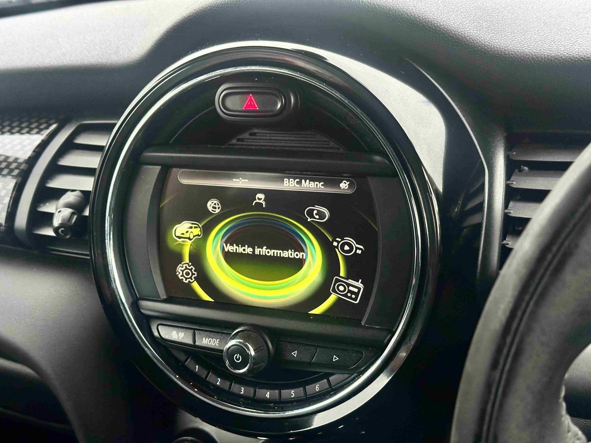 Used MINI Hatch 2015 for sale - 76983995: Photo 19