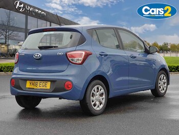 Used Hyundai i10 2018 for sale - 77300386: Photo