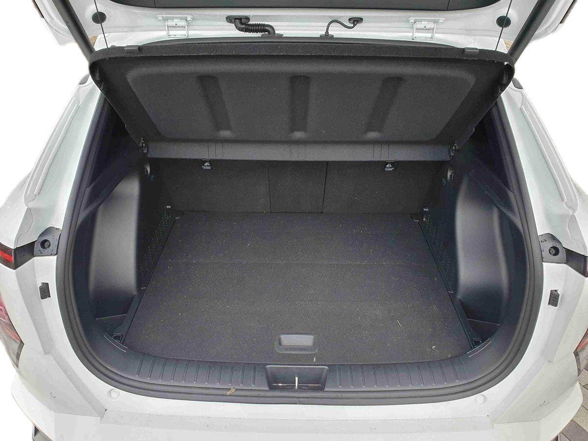 Used Hyundai KONA 2025 for sale - 76960235: Photo 18