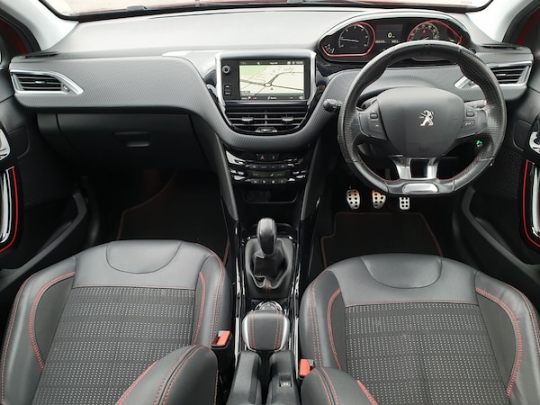 Used Peugeot 2008 2018 for sale - 75466049: Photo 13