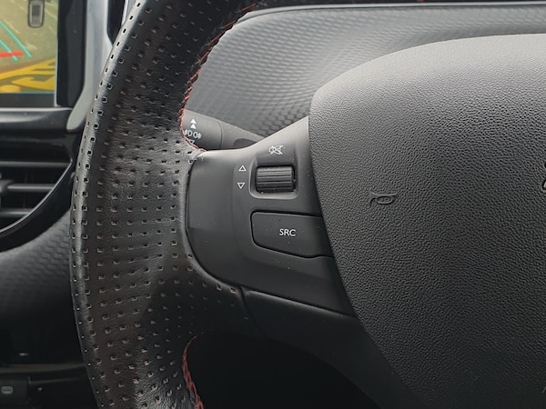 Used Peugeot 2008 2018 for sale - 75466049: Photo 22