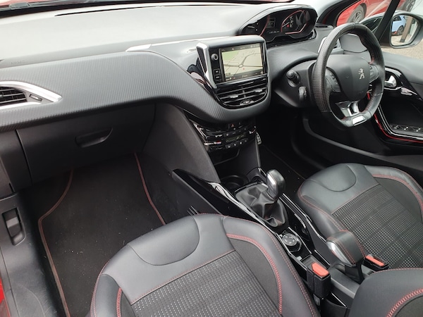 Used Peugeot 2008 2018 for sale - 75466049: Photo 7