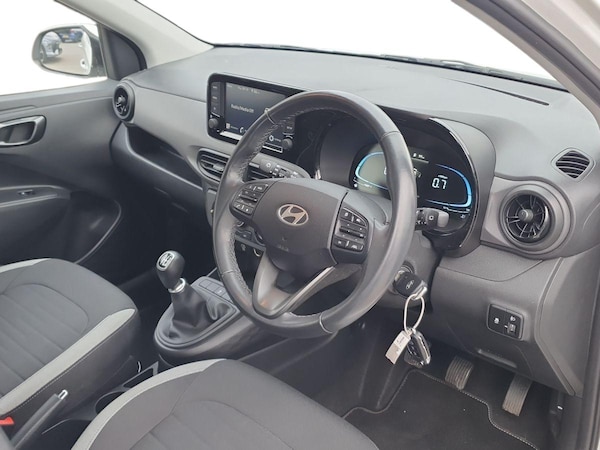 Used Hyundai i10 2023 for sale - 76229194: Photo 10