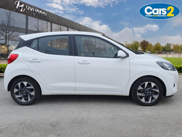 Used Hyundai i10 2023 for sale - 76229194: Photo 2