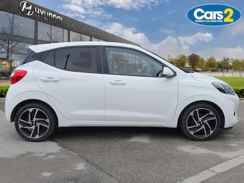 Used Hyundai i10 2022 for sale - 75796926: Photo