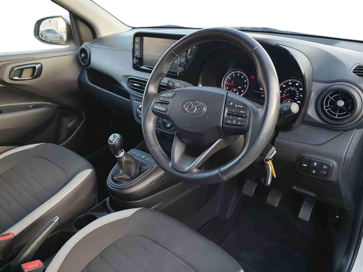 Used Hyundai i10 2023 for sale - 77786120: Photo 10