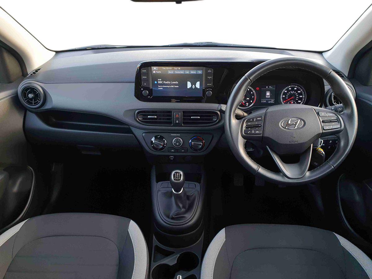 Used Hyundai i10 2023 for sale - 77786120: Photo 11