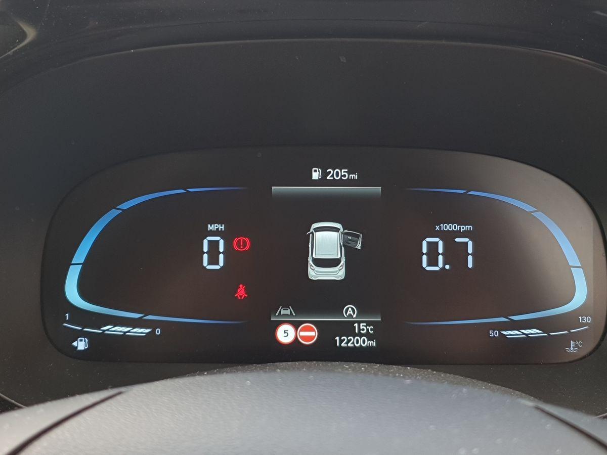 Used Hyundai i10 2023 for sale - 76684339: Photo 14