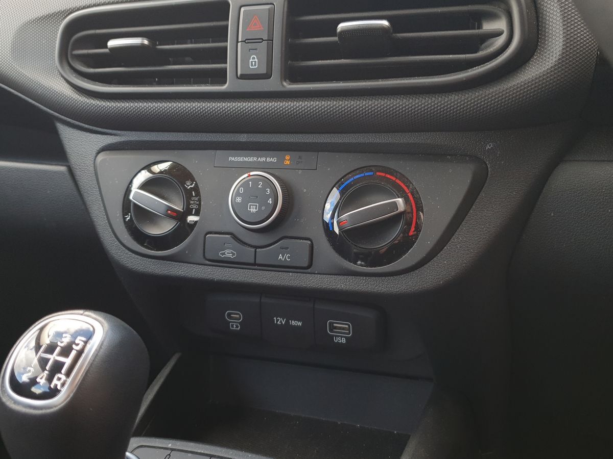 Used Hyundai i10 2023 for sale - 76684339: Photo 21