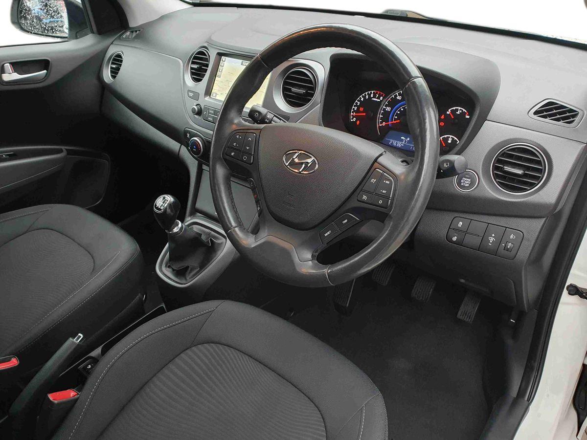 Used Hyundai i10 2018 for sale - 76640162: Photo 10