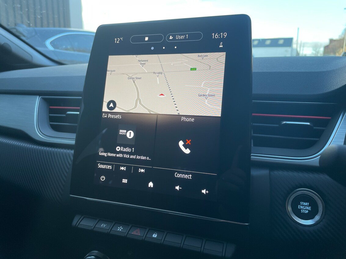 Used Renault Captur for sale - 76622980: Photo 16