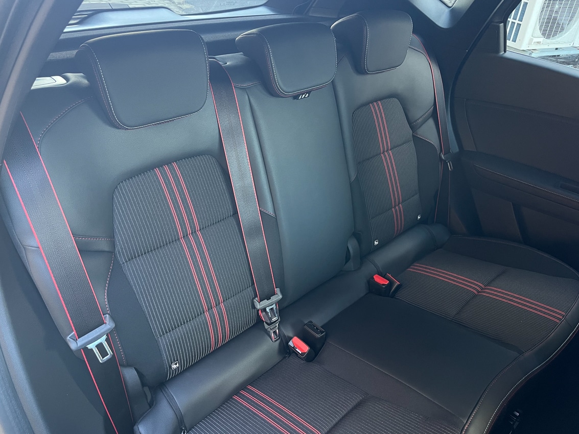 Used Renault Captur for sale - 76622980: Photo 7