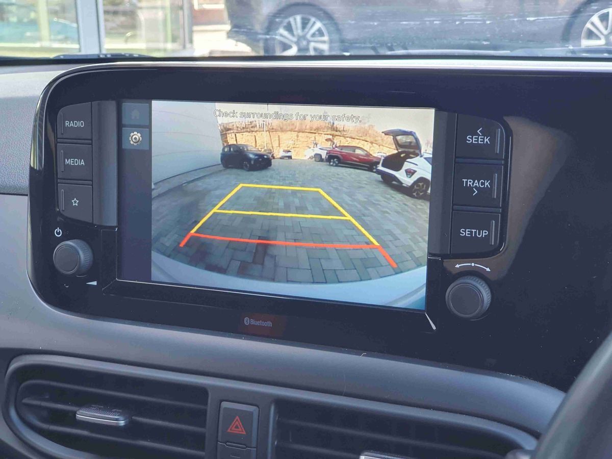 Used Hyundai i10 2023 for sale - 77786087: Photo 20