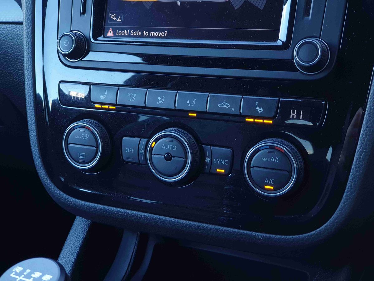 Used Volkswagen Scirocco 2016 for sale - 77122623: Photo 21