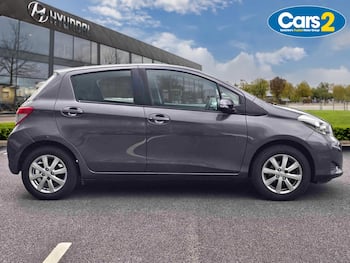 Used Toyota Yaris 2013 for sale - 79660989: Photo