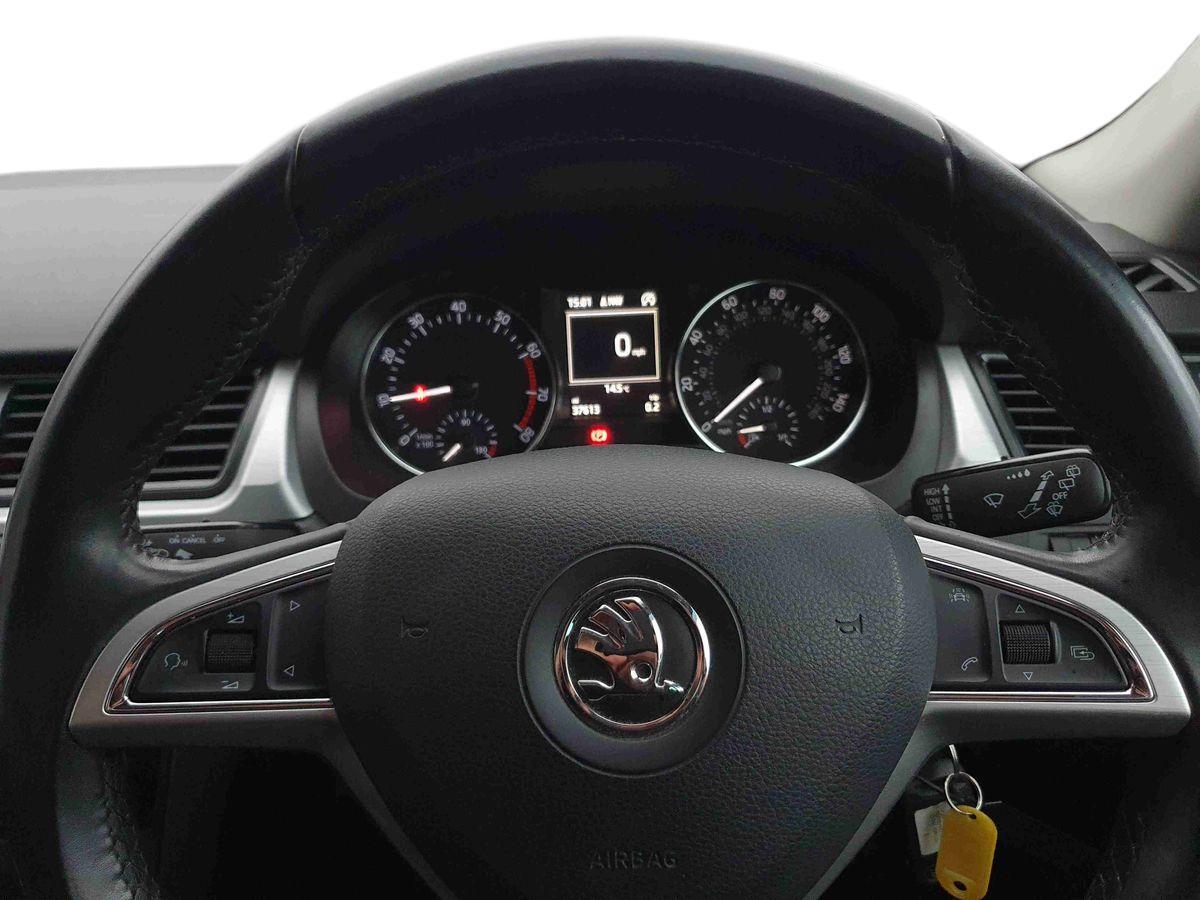 Used Skoda Rapid Spaceback 2015 for sale - 76894606: Photo 13