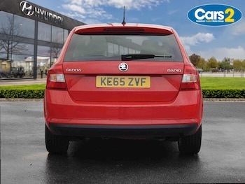 Used Skoda Rapid Spaceback 2015 for sale - 76894606: Photo