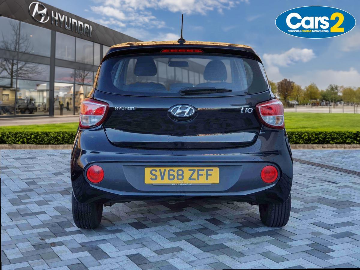 Used Hyundai i10 2018 for sale - 76696546: Photo 4