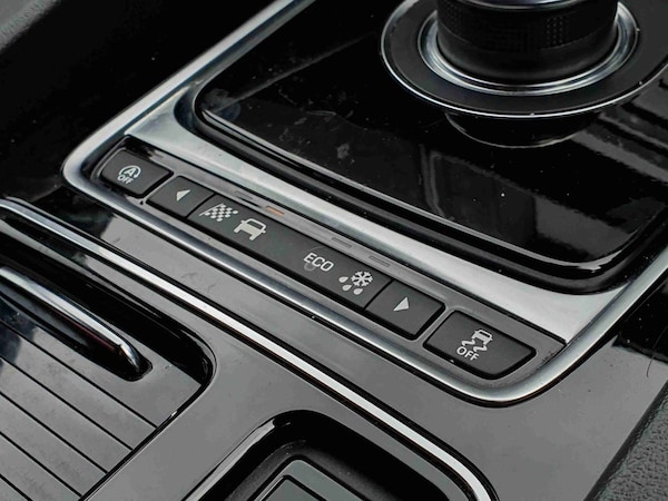 Used Jaguar F-Pace 2018 for sale - 76044319: Photo 22