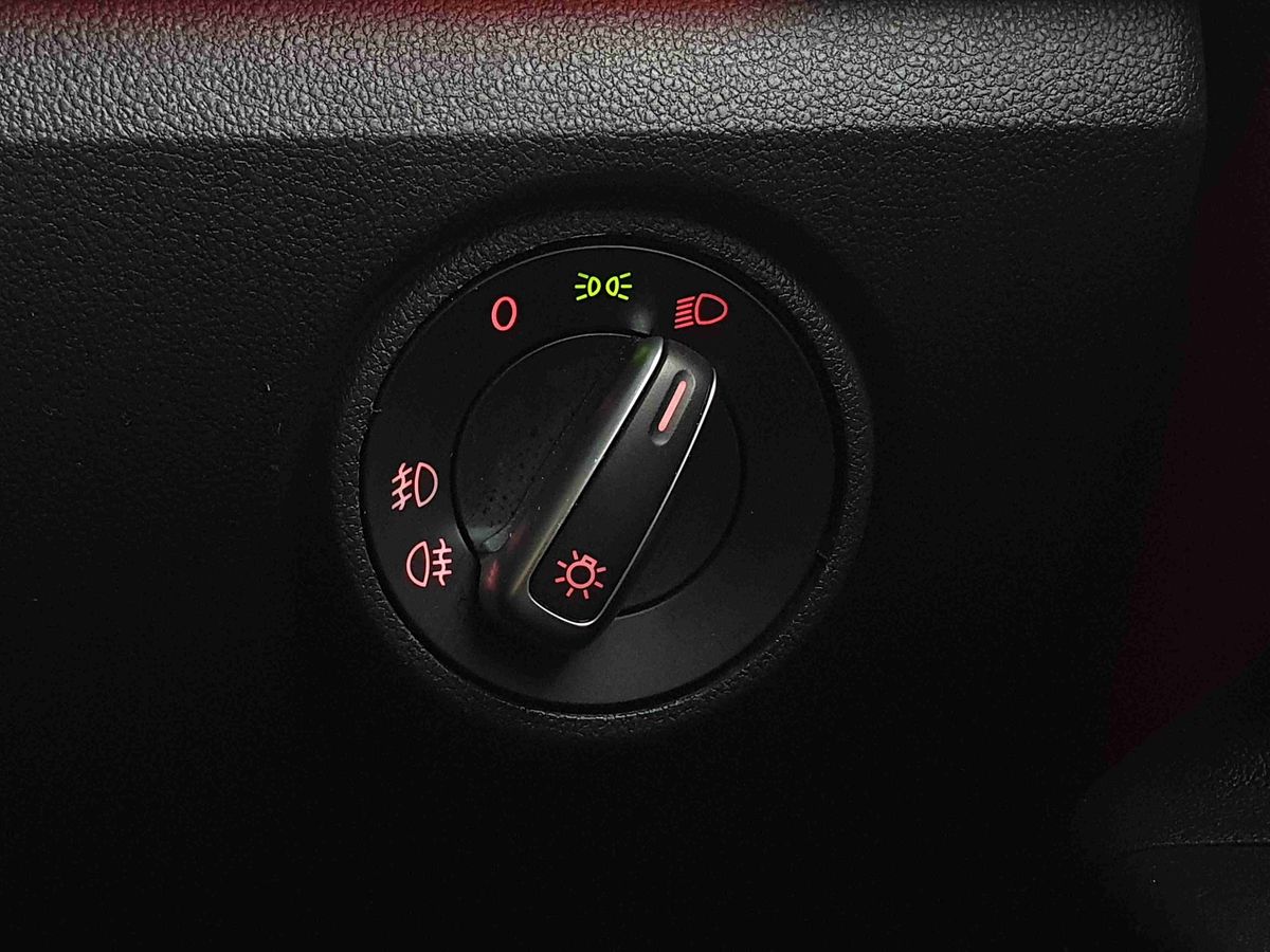 Used Volkswagen up! 2019 for sale - 77353676: Photo 23