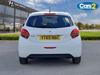Used Peugeot 208 2015 for sale - 75910594: Photo