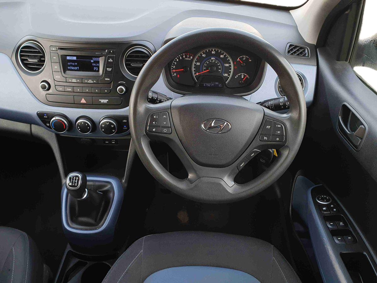 Used Hyundai i10 2014 for sale - 77959993: Photo 12